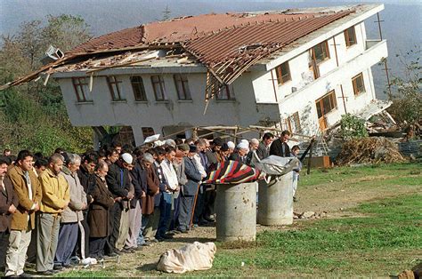 düzce depreminde kaç kişi öldü 1999